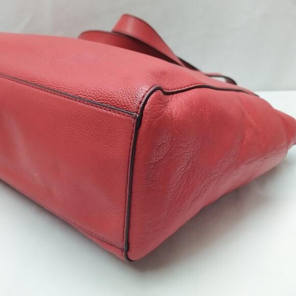 Fossil Red Leather Double Handles Zipper Closure Tote Shoulder Bag - Picture 15 of 16
